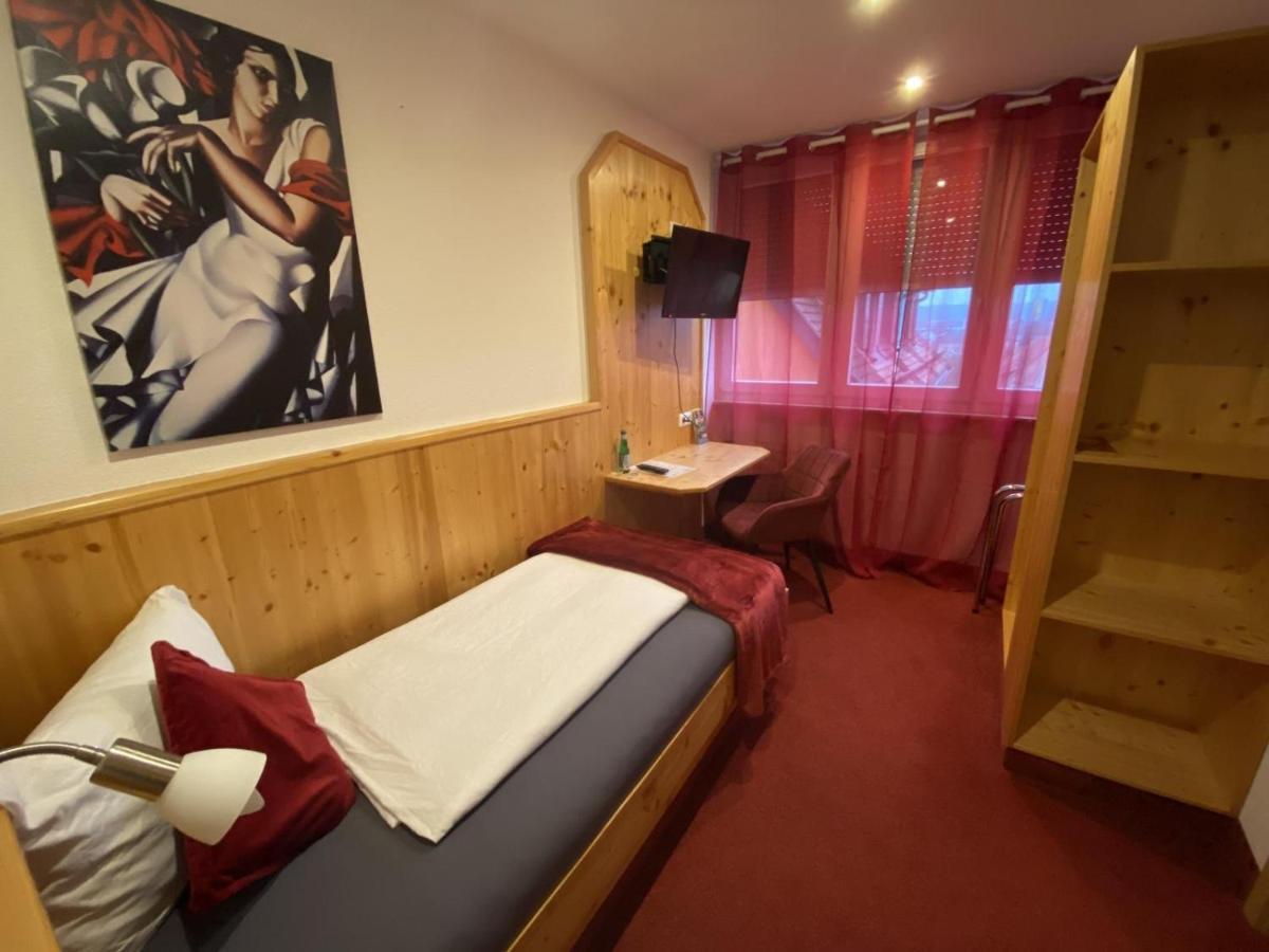 Hotel Wilder Mann 포이흐트방엔 외부 사진