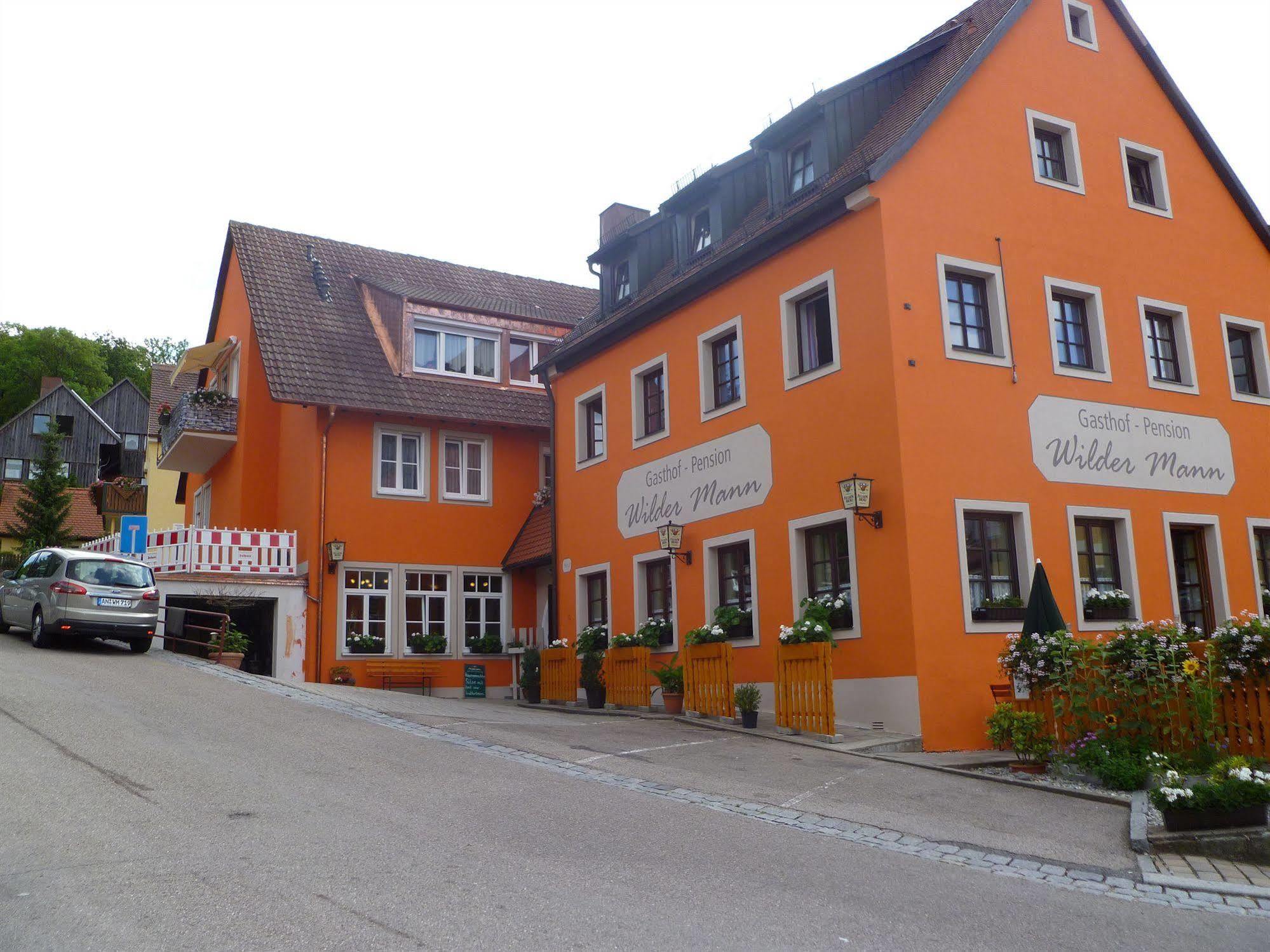 Hotel Wilder Mann 포이흐트방엔 외부 사진